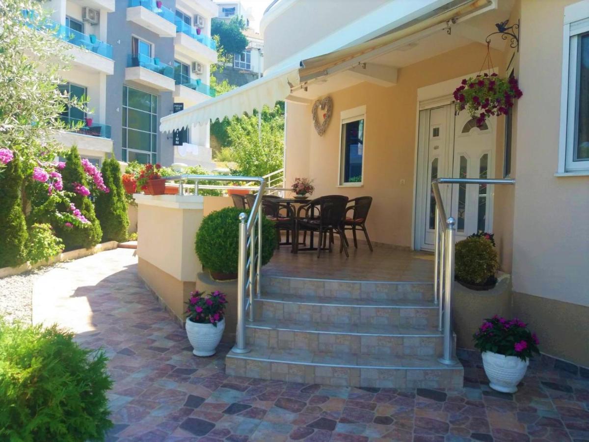 Apartmants Elisa Ulcinj Exteriör bild