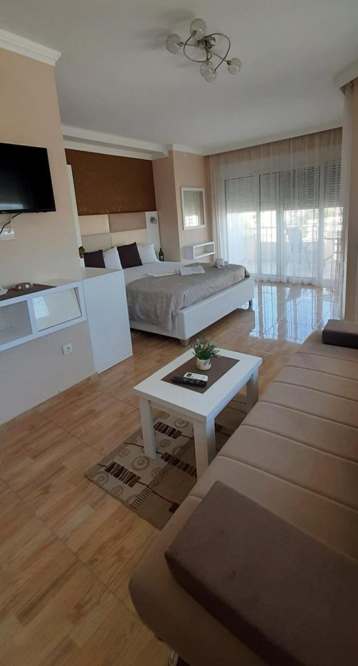 Apartmants Elisa Ulcinj Exteriör bild