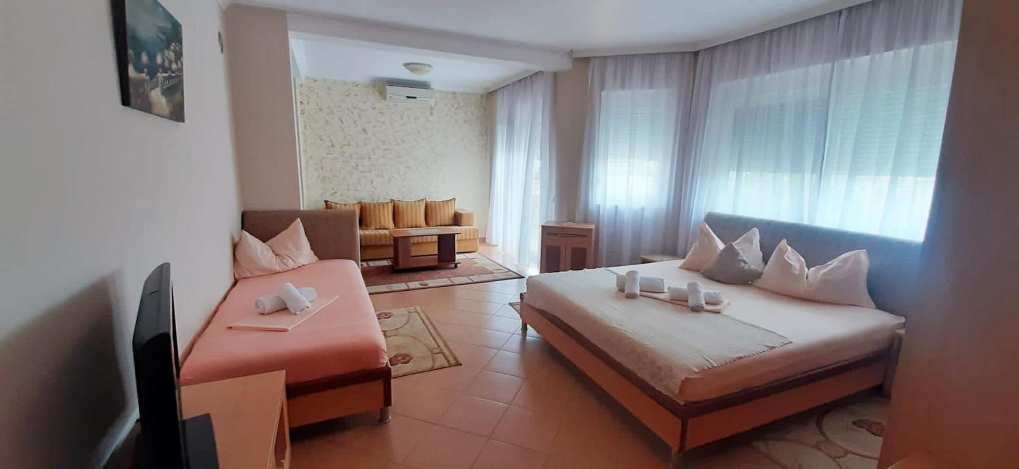 Apartmants Elisa Ulcinj Exteriör bild